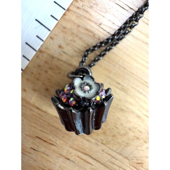 Betsey Johnson Rhinestone Cupcake Pendant Necklace With Pearl & Heart Accents - Picture 12 of 12